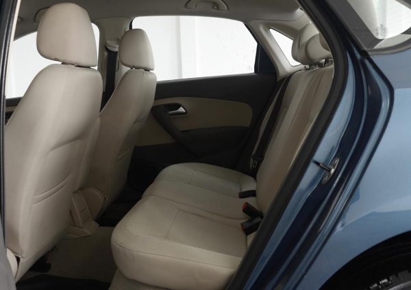 Volkswagen Vento Highline 2018 - Image 8